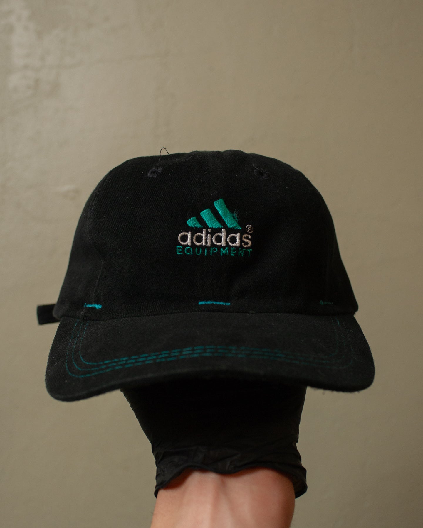 90s Adidas Equipment Strapback black