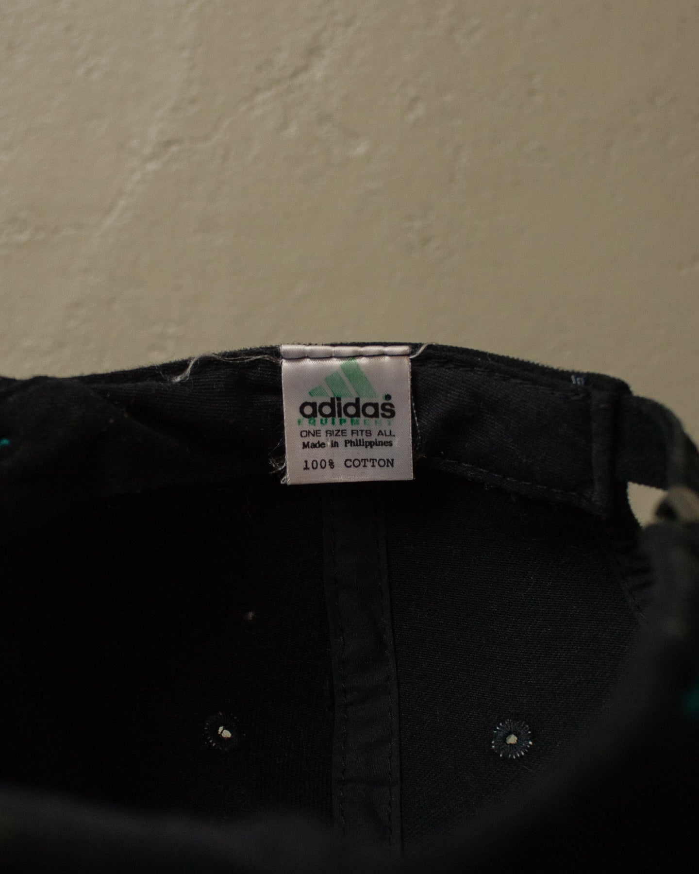 90s Adidas Equipment Strapback black