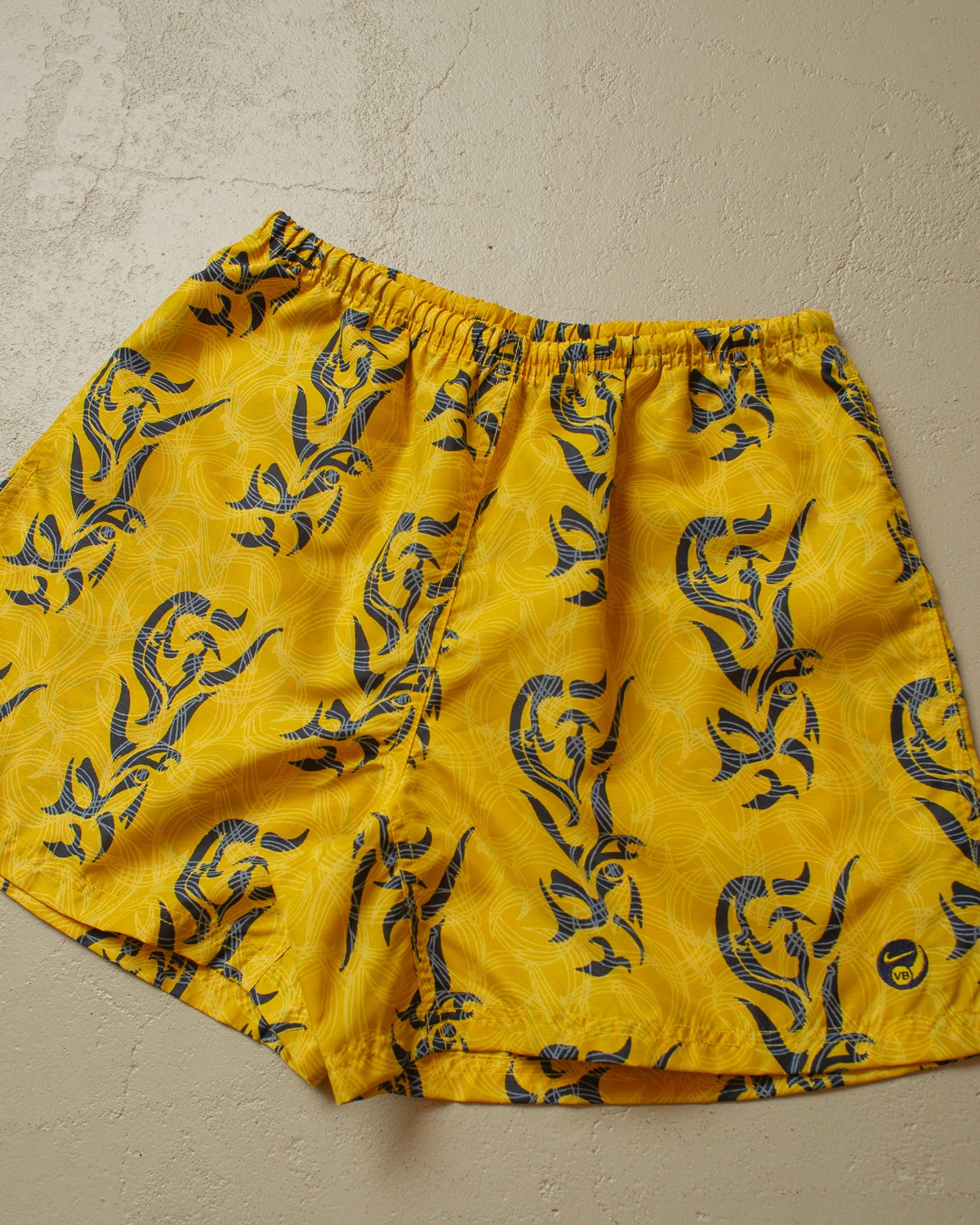 2000s Deadstock Nike Volleyball Tribal Shorts - S/M