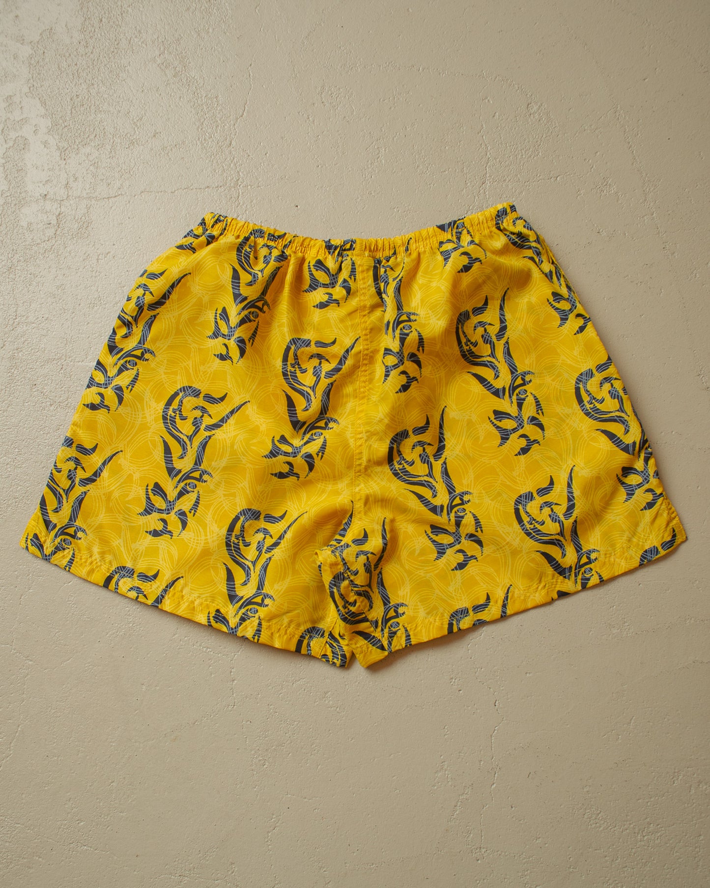 2000s Deadstock Nike Volleyball Tribal Shorts - S/M