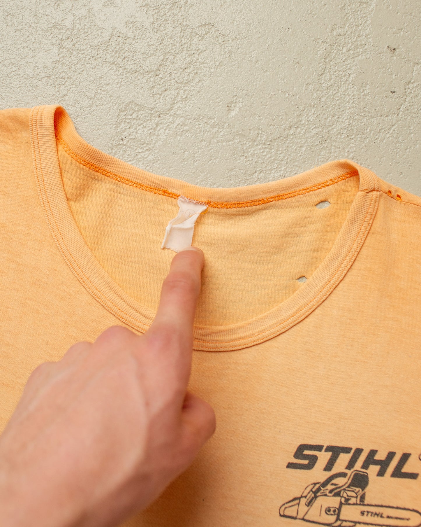 1970s/80s distressed Stihl T-shirt orange - L