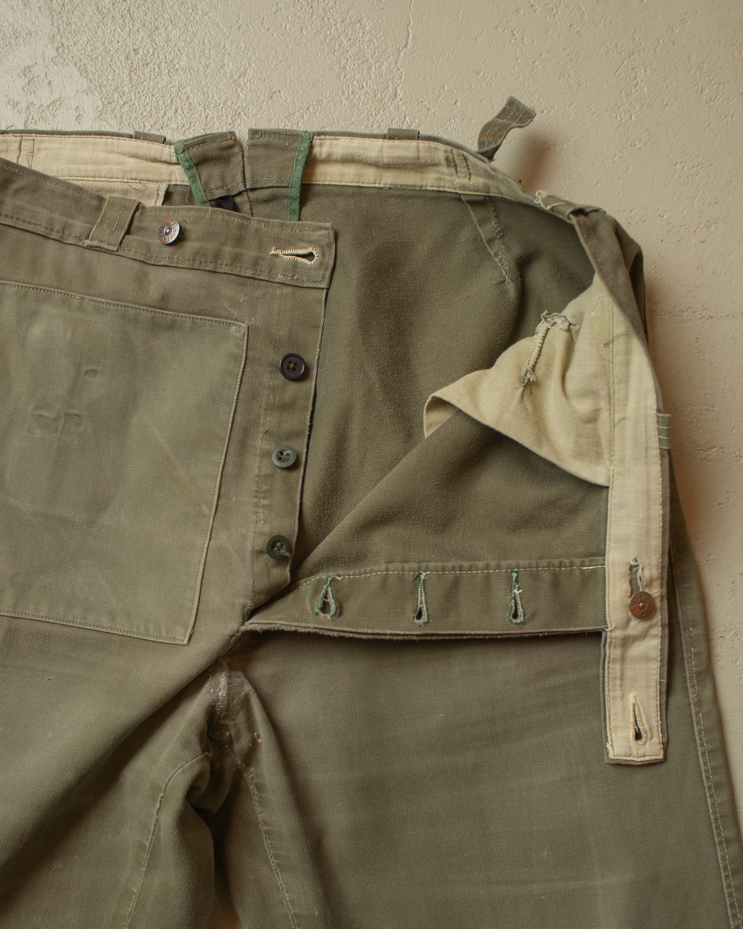 1950s/60s German repaired Work Pants khaki - W36 L30