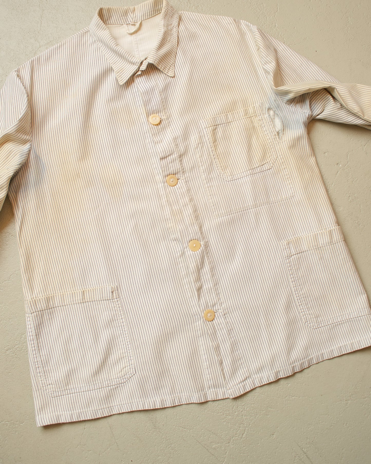 1950s/60s distressed German "Metzgerjacke" Butcher striped Work Jacket white - L/XL