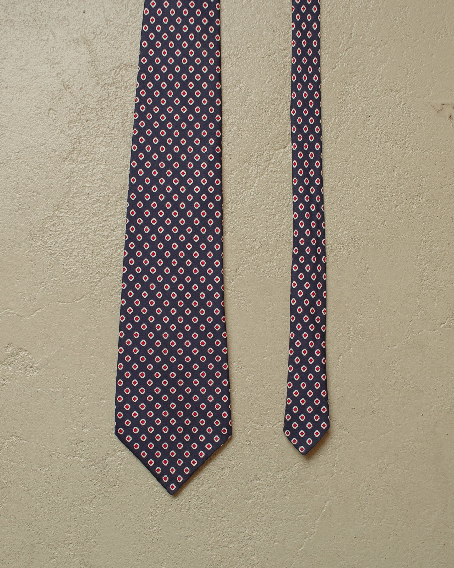 1970s Claude Ferrand Dot Pattern Silk Tie navyblue