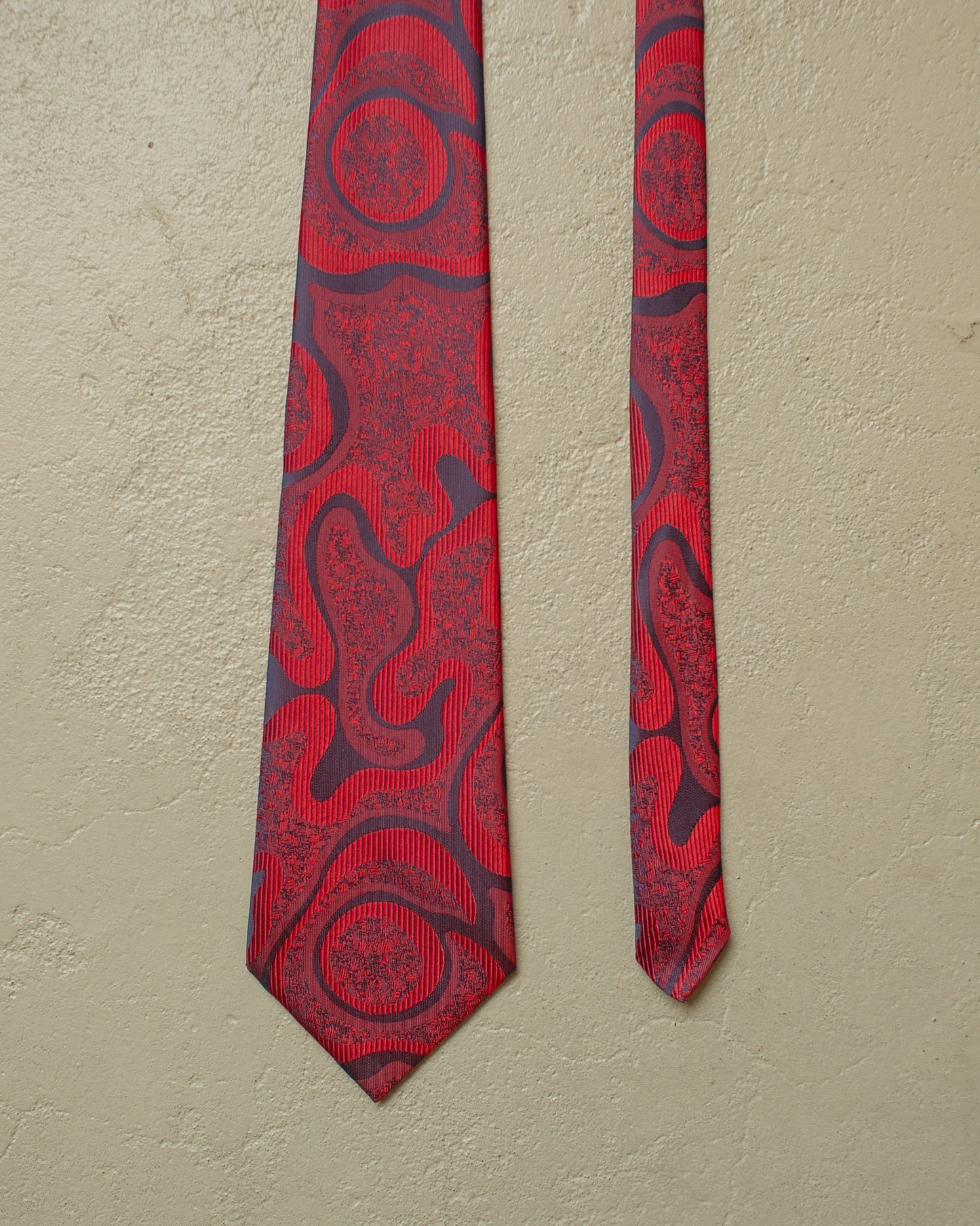 1970s Exquisit Pattern Tie burgundy