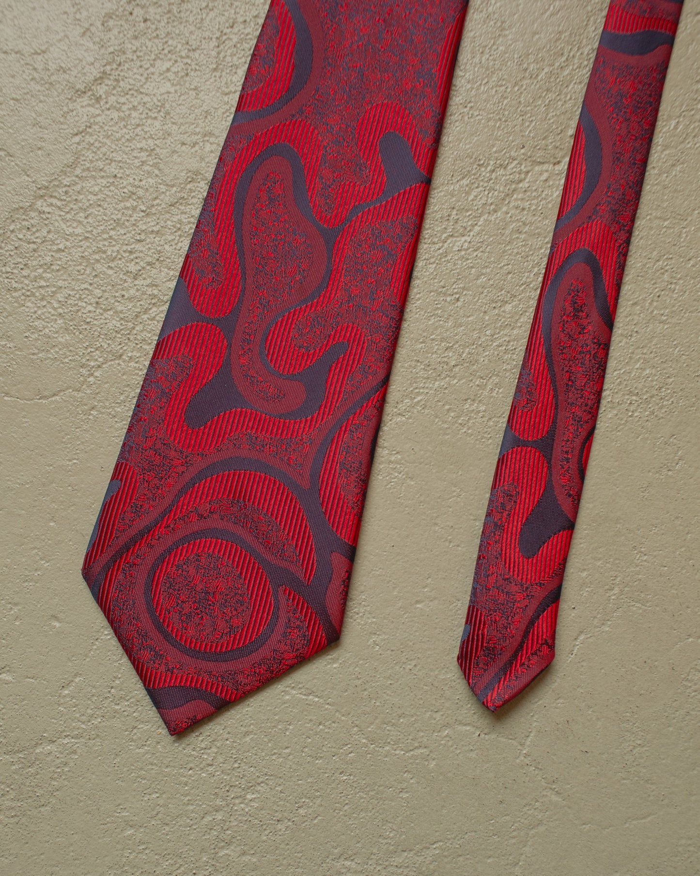 1970s Exquisit Pattern Tie burgundy