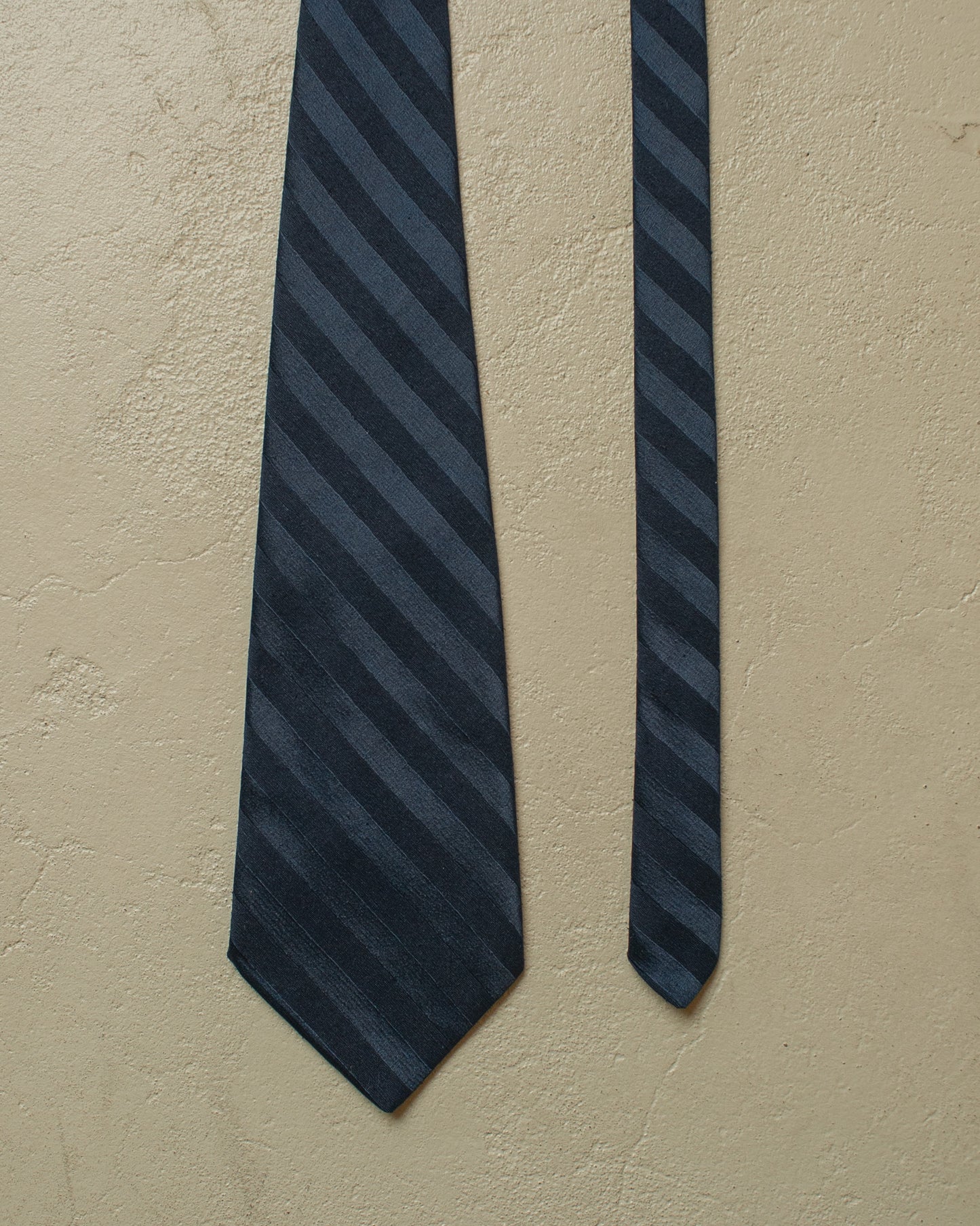 1970s Alexander striped Silk Tie navyblue