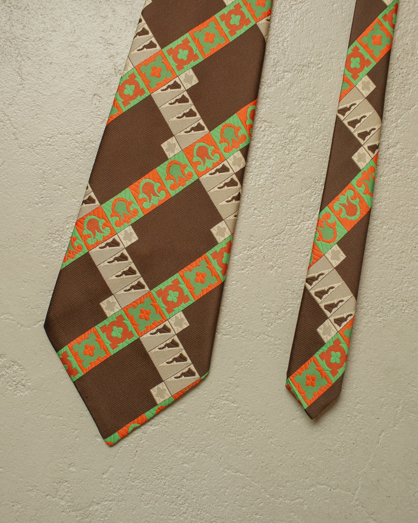 1970s Excellent Pattern Tie brown