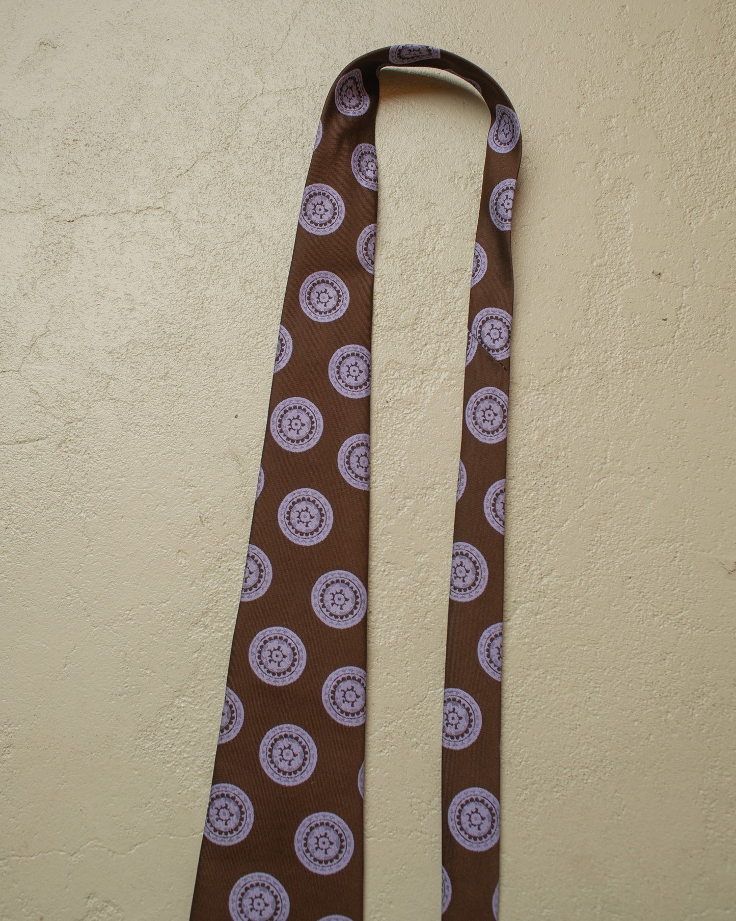 1970s Maica Wheel Pattern TIe brown