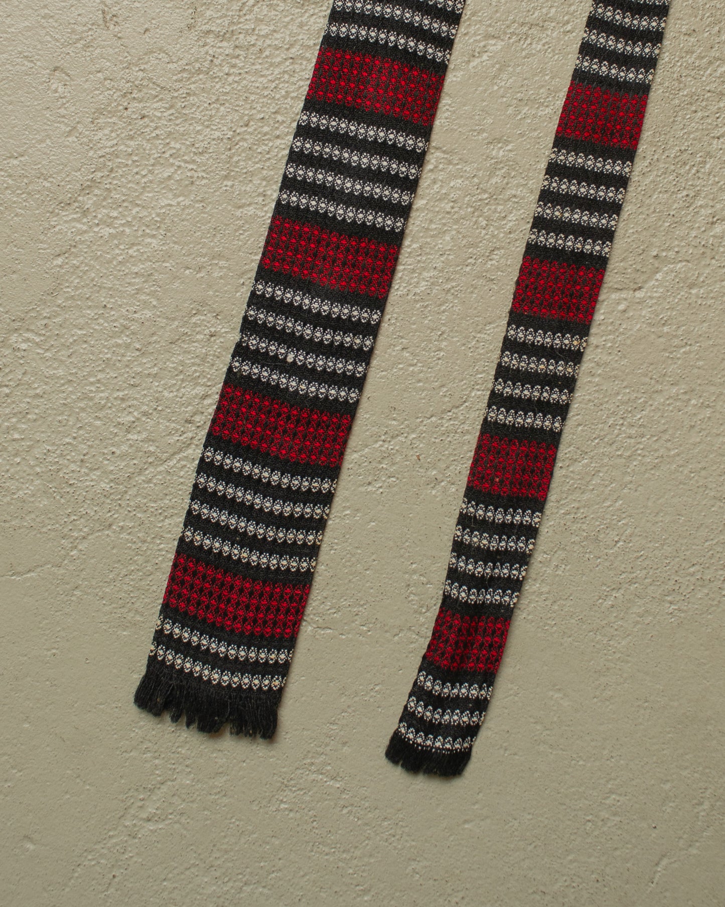 1950s/60s Tassel Dot Pattern Tie black/red