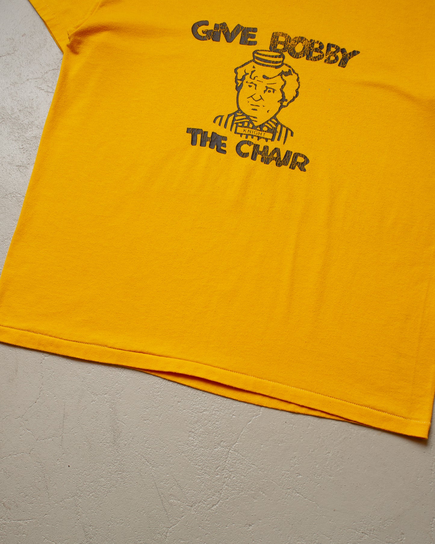1970s "Give Bobby the Chair" T-shirt yellow - XL