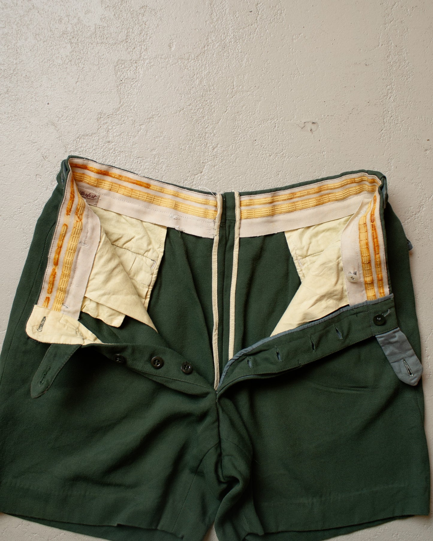 1940s/50s German ‚knitterfest’ Shorts green - W30