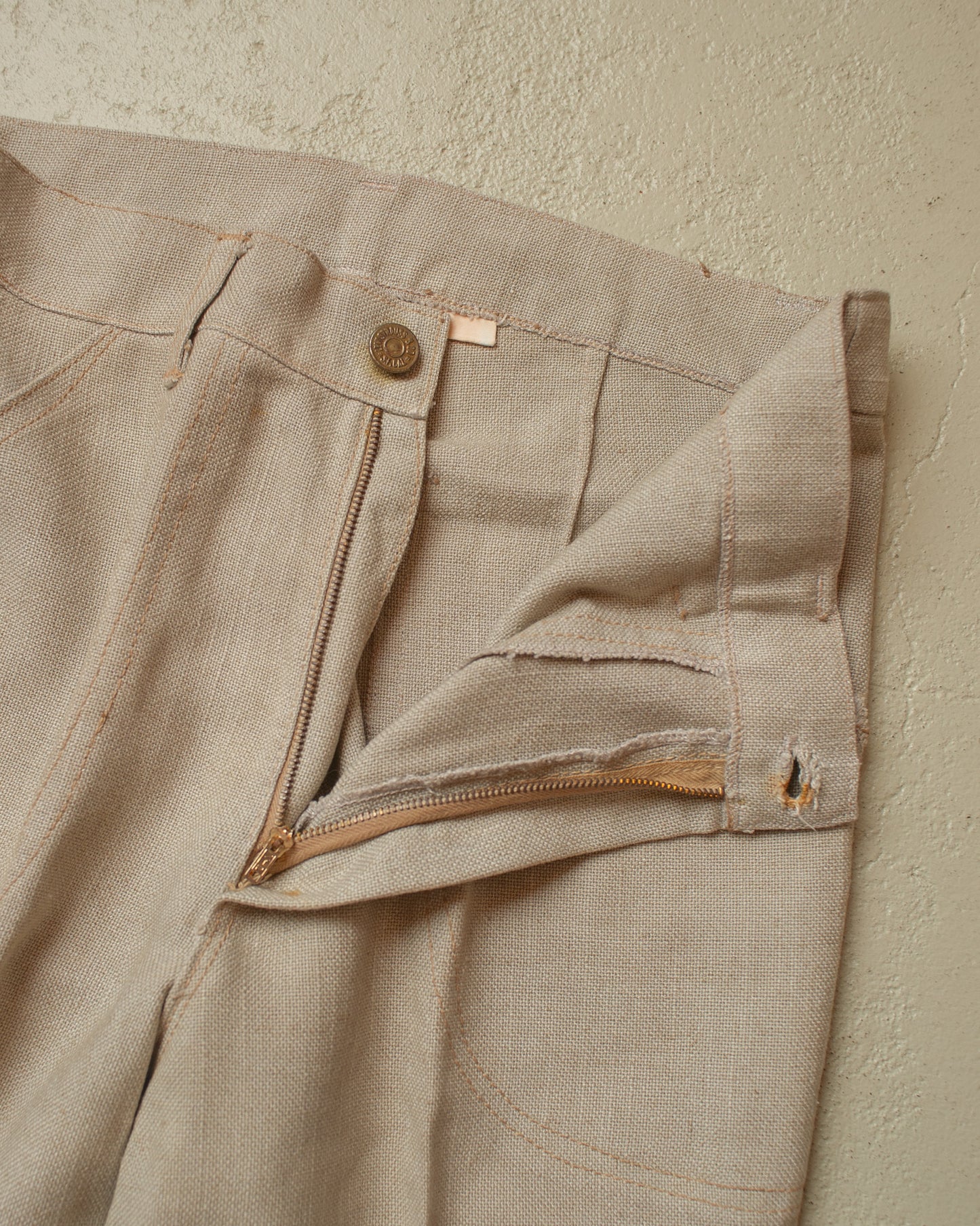 1970s European Levi´s light Flared Pants beige - W28 L30,5