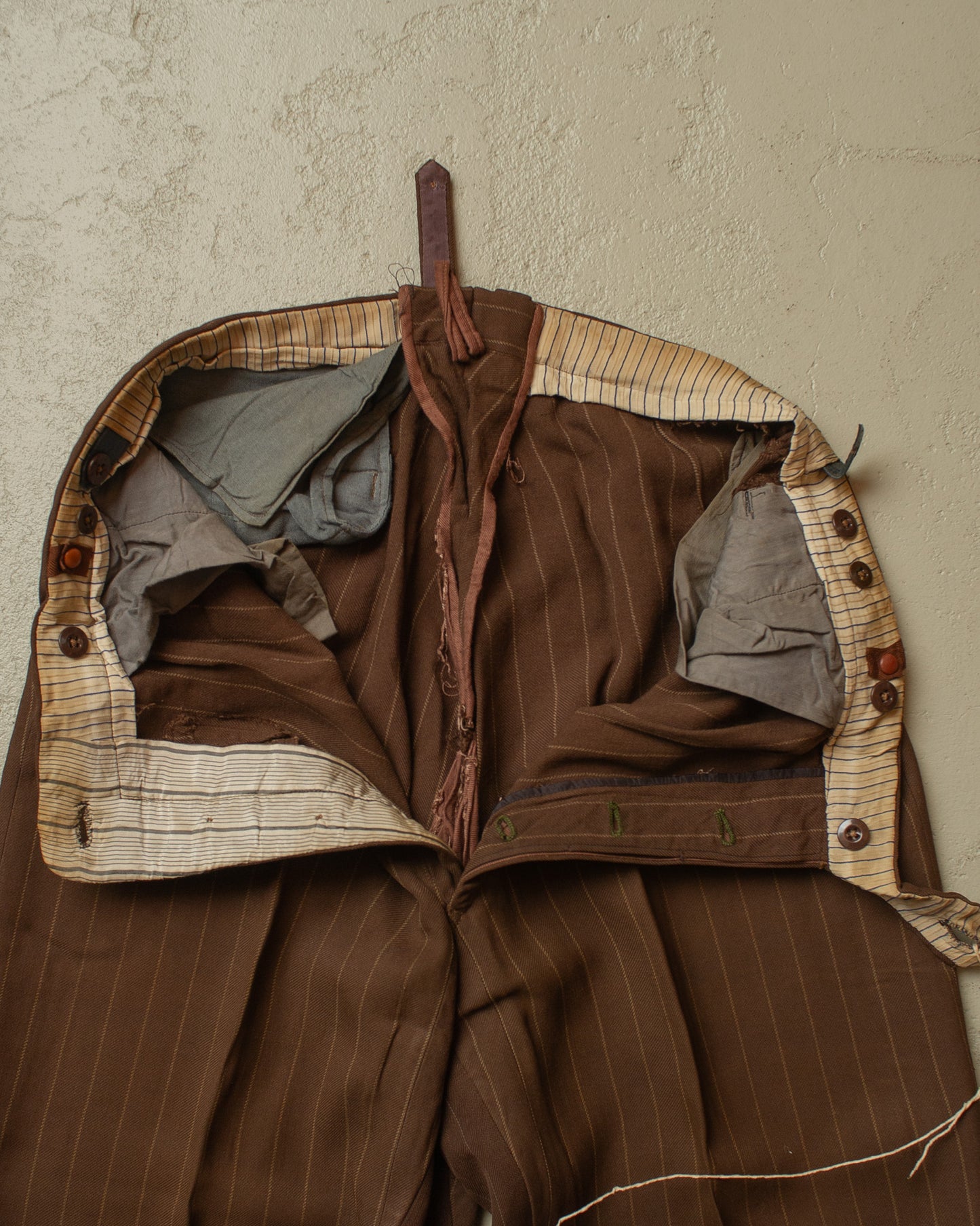 1930s German pinstriped Single breasted Suit brown - M/L