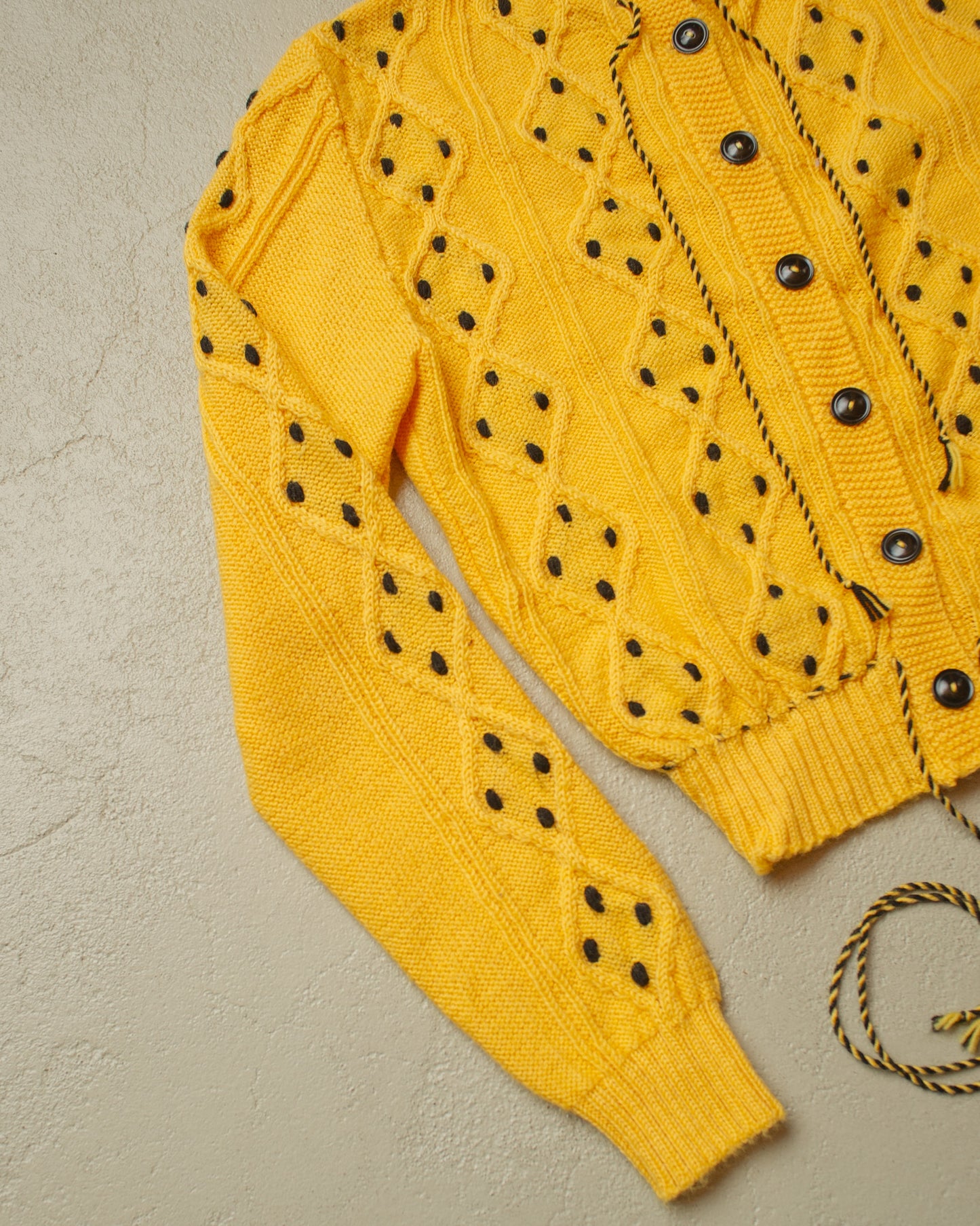1930s Reproduction Womens Pearl Knit Jacket yellow - S