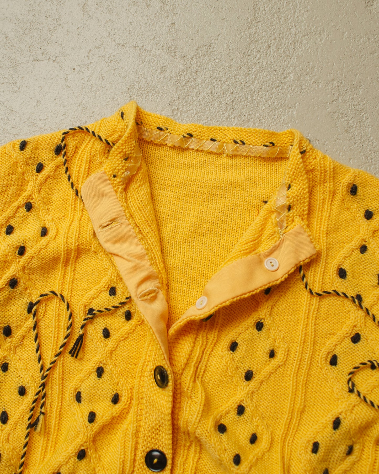 1930s Reproduction Womens Pearl Knit Jacket yellow - S