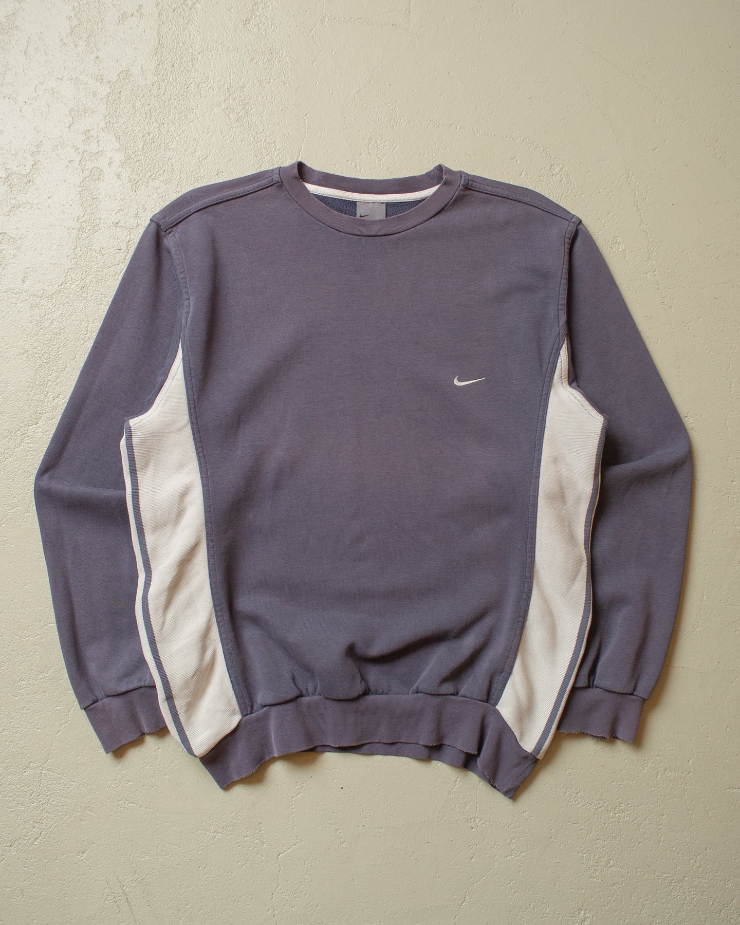 2000s distressed Nike Swoosh Sweatshirt faded grey - S/M