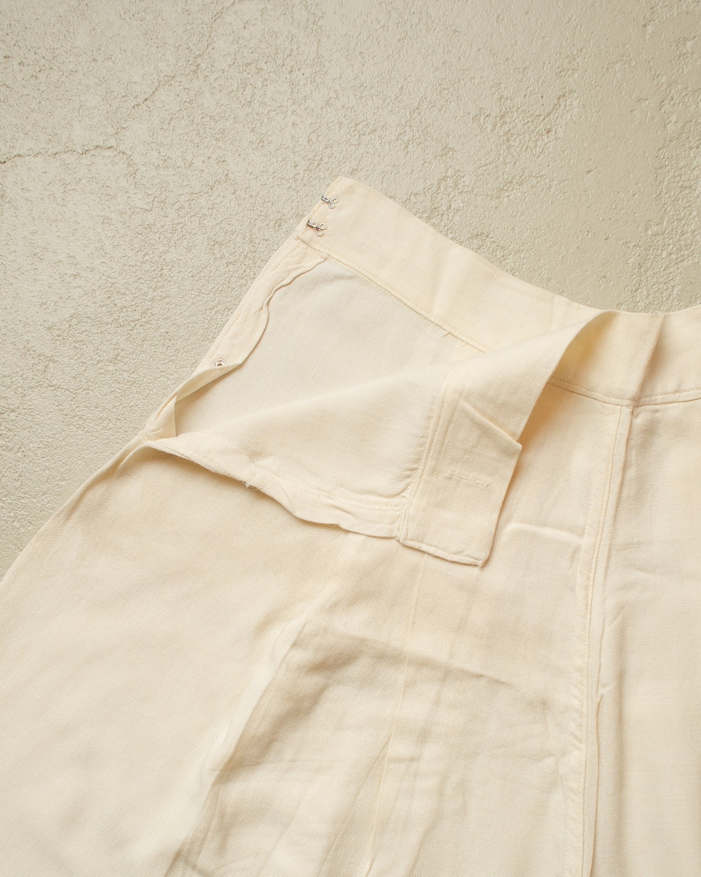ca. 1930s/40s Womens German Cotton Wide Leg Shorts white - W25,5