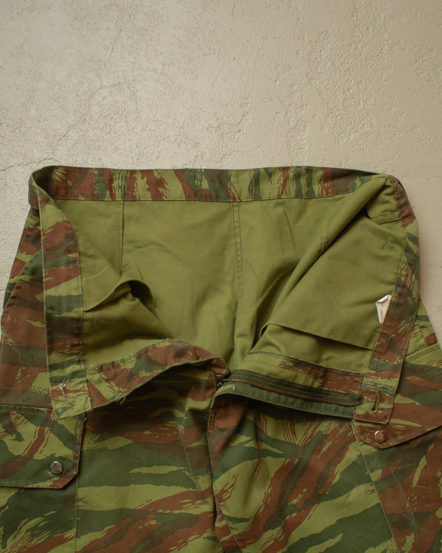 1980s Civilian Camouflage Cargo Pants green - W38 L29