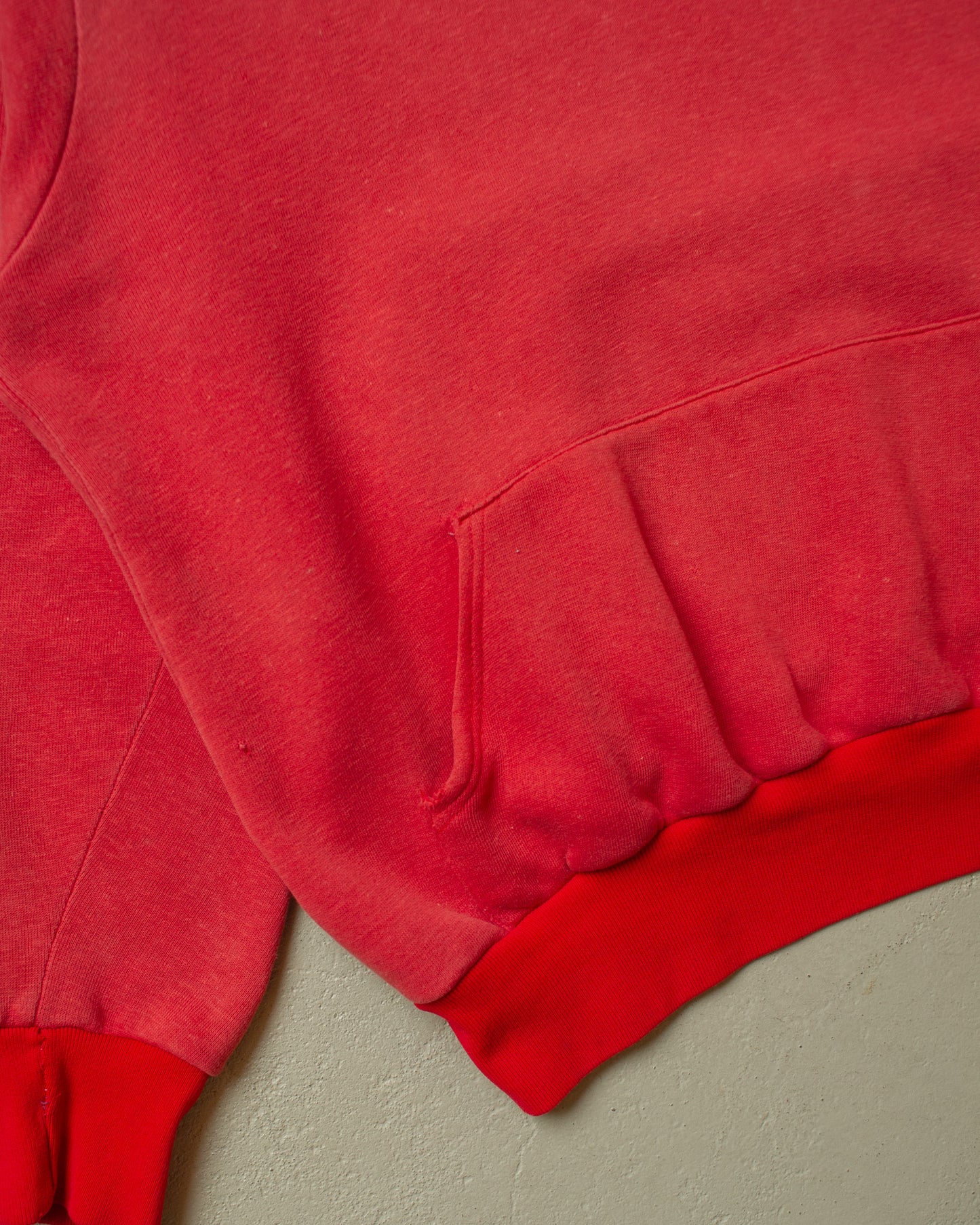 1970s Faded Two Tone Hoodie red - M/L