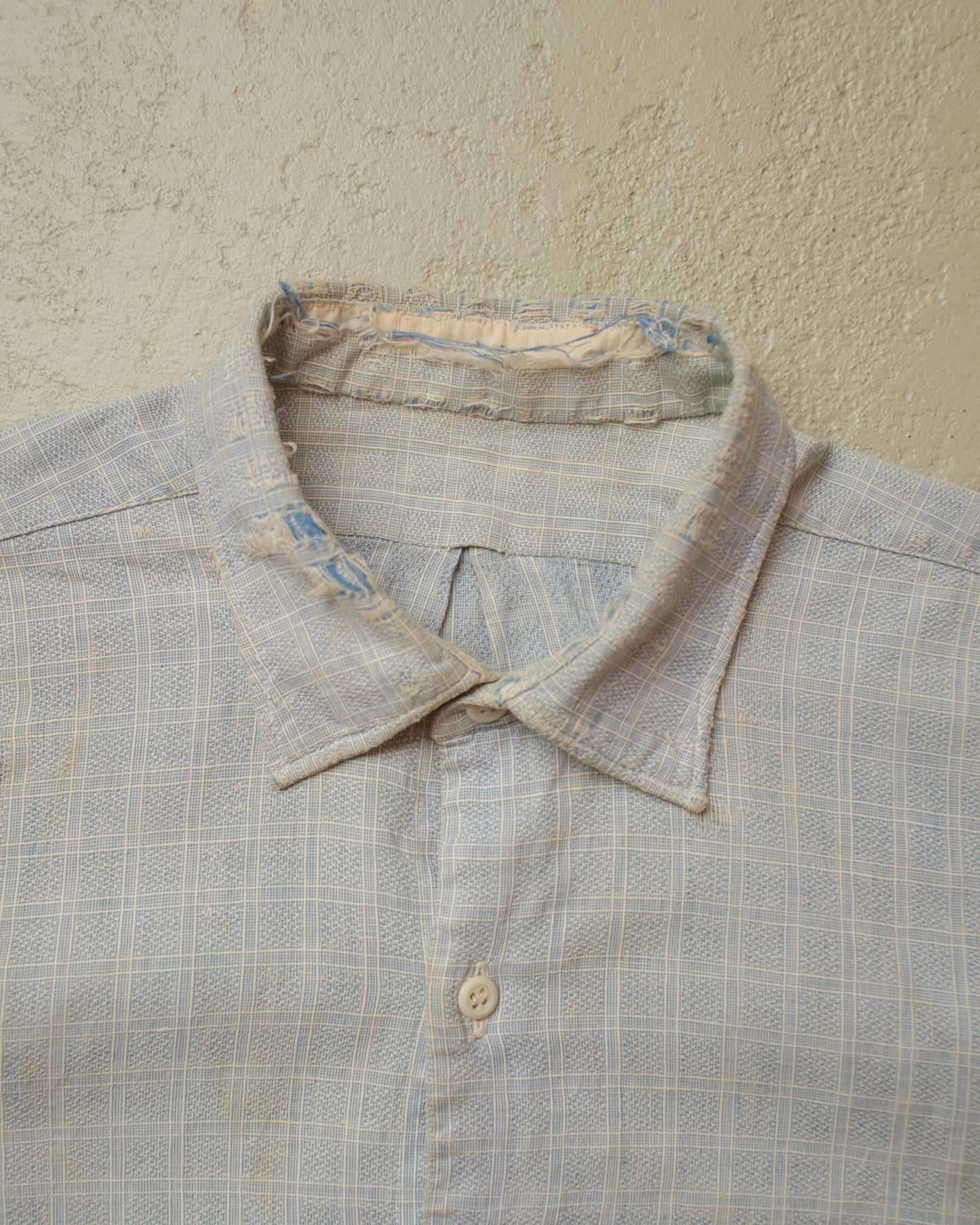 1940s/50s distressed German cropped checkered Shirt blue - M