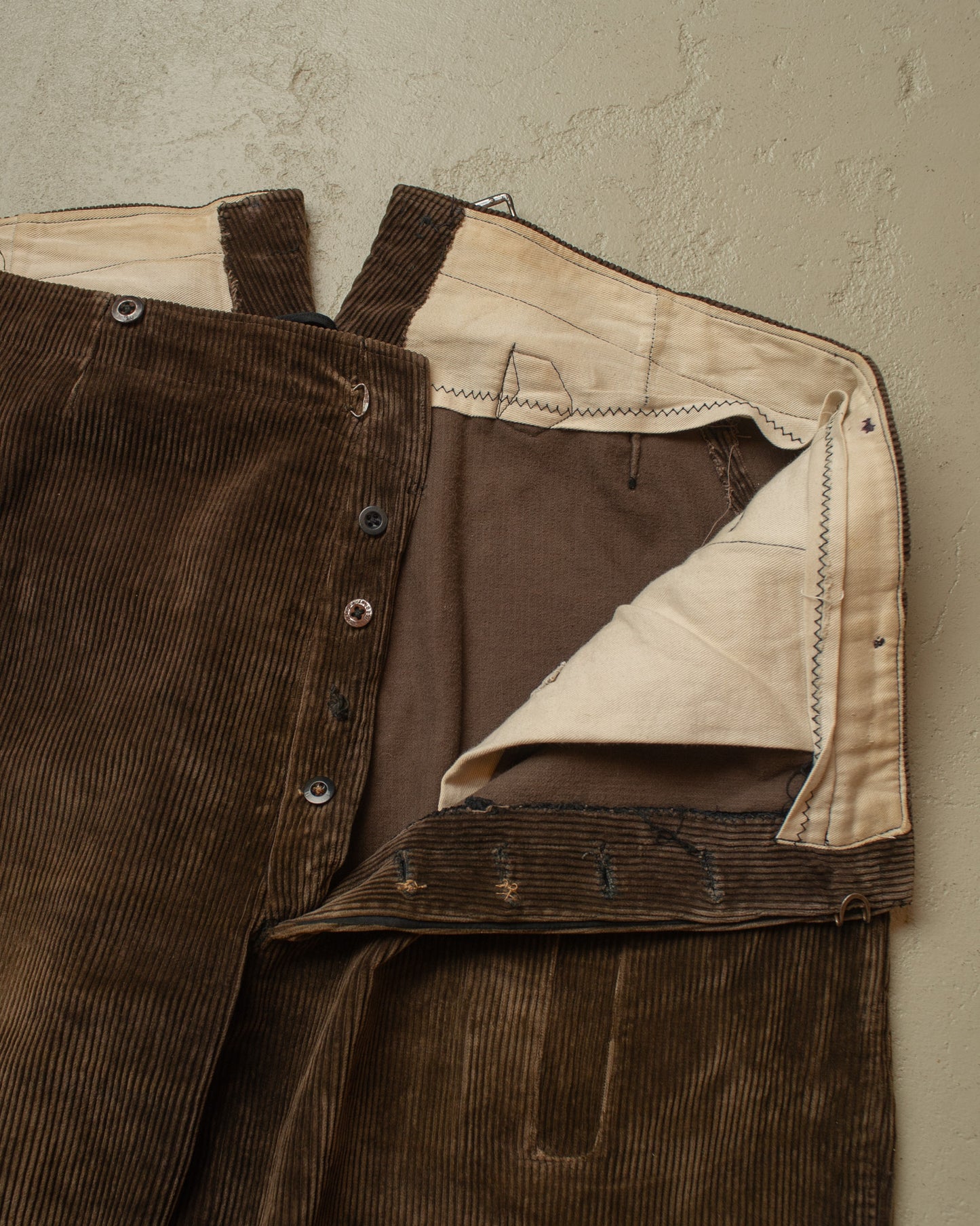1930s German Corduroy Breeches brown - W41 L24