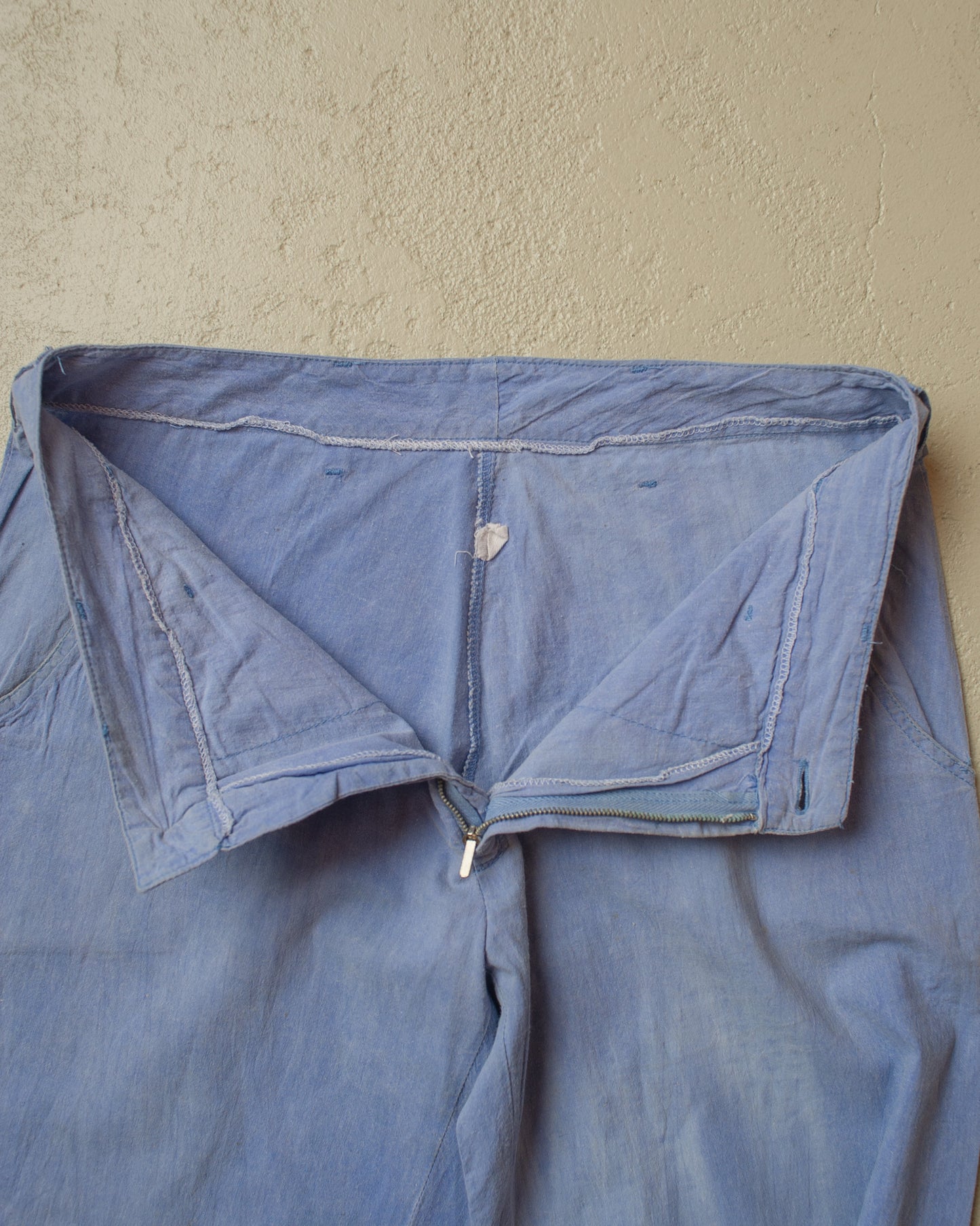 1970s faded German light Bellbottoms blue - W28 L34