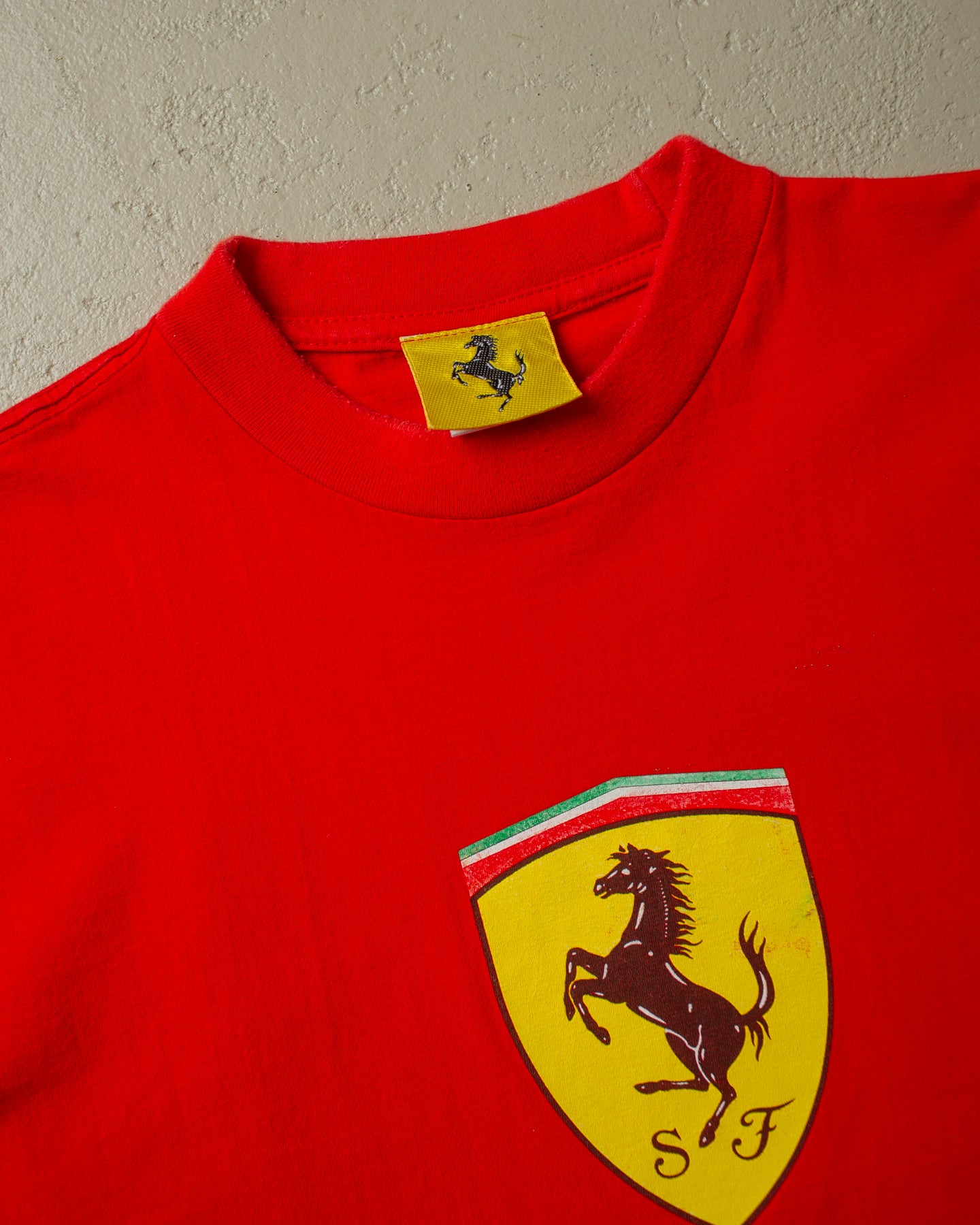1996 Ferrari Logo T-shirt red - M/L