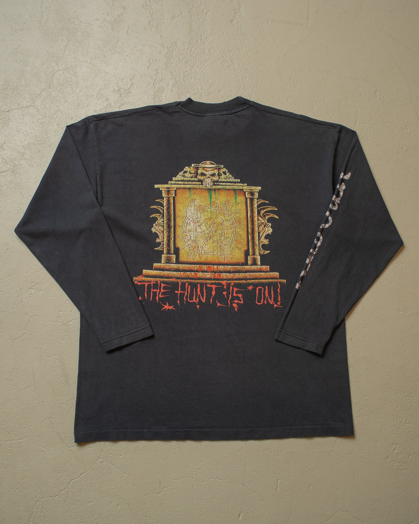 1990s Faded Atrocity "The Hunt is On" Band Longsleeve black - XL