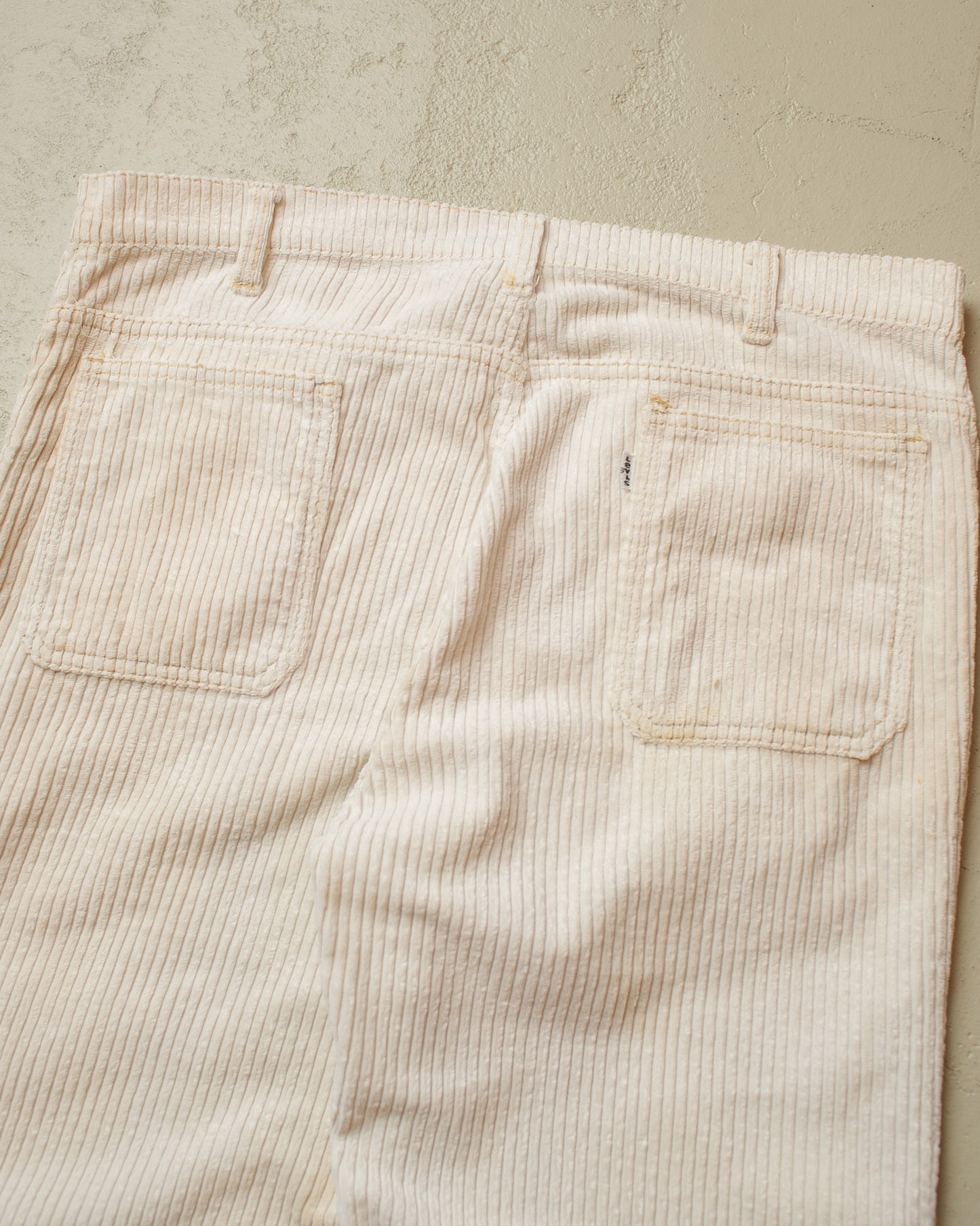 1970s Levi´s Corduroy Flared Pants white - W36 L31