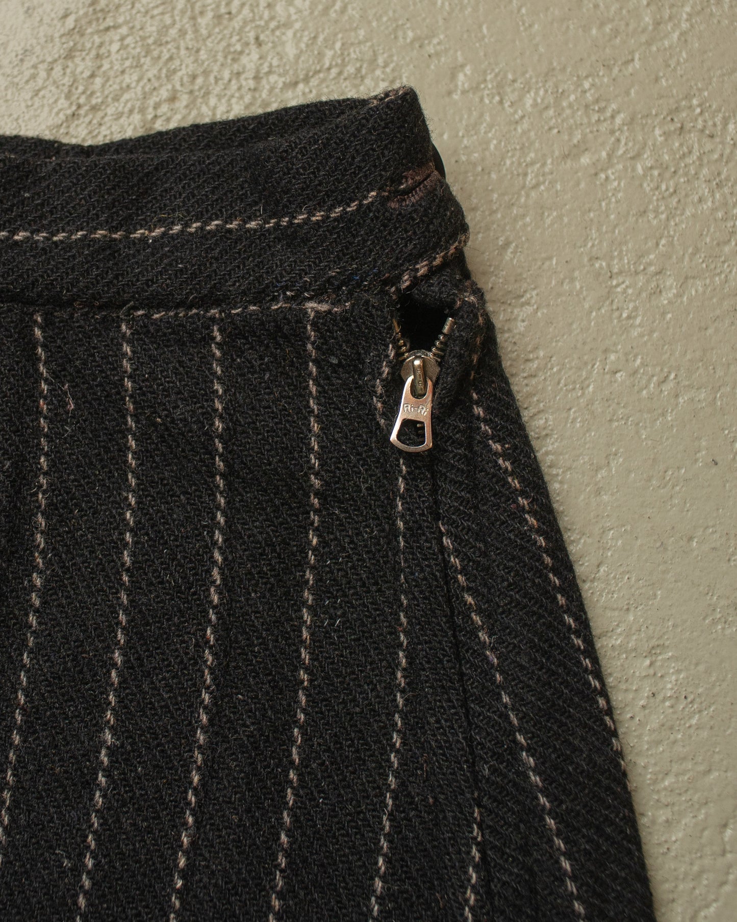 1940s German Pinstriped Wool Skirt black - W23