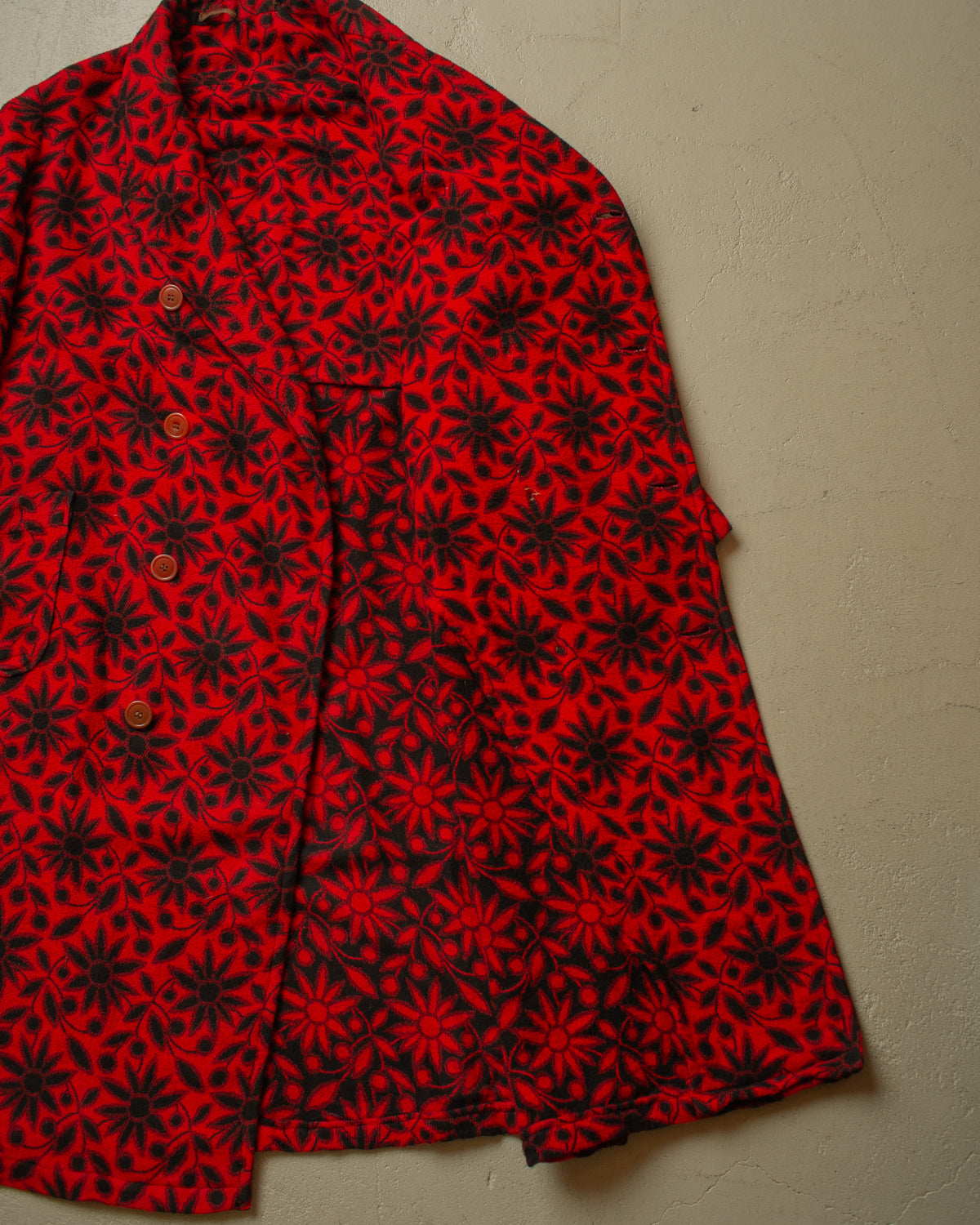 1930s German Sunflower Pattern Wool Smoking Coat red - M/L