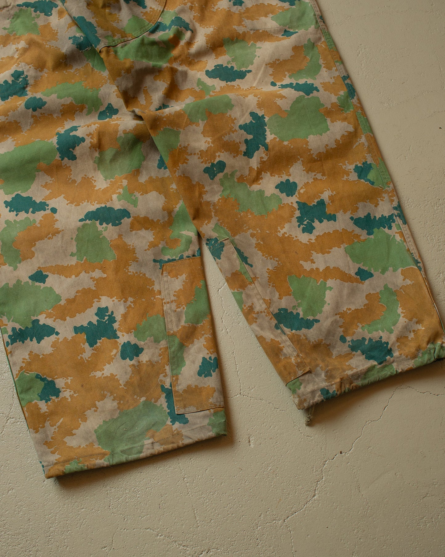 1964 East German NVA Blumentarn Camo Pants - W40