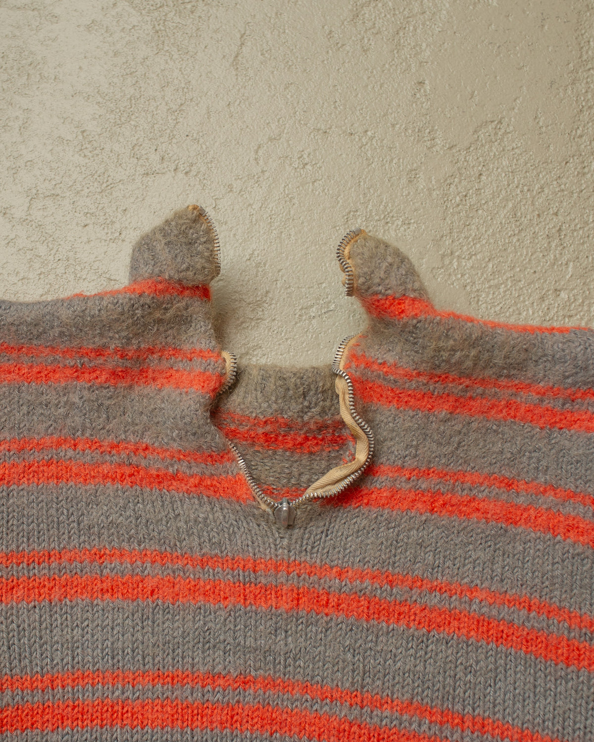 1940s German Womens striped Zip Knit grey/pink - XS