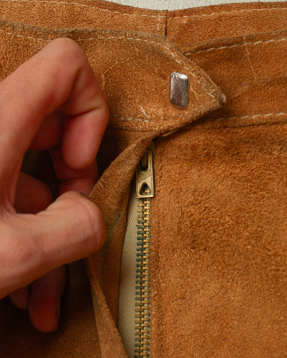 1960s Womens Suede Leather Flared Pants brown - W29,5 L32