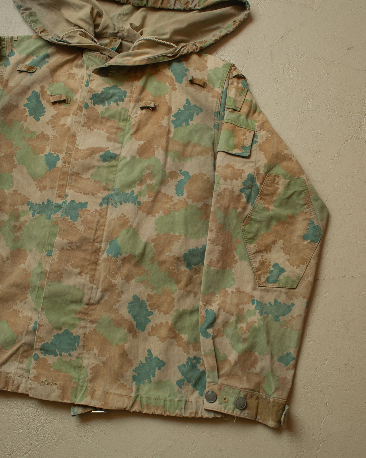 1963 East German DDR Faded "Blumentarn" Field Jacket - L/XL