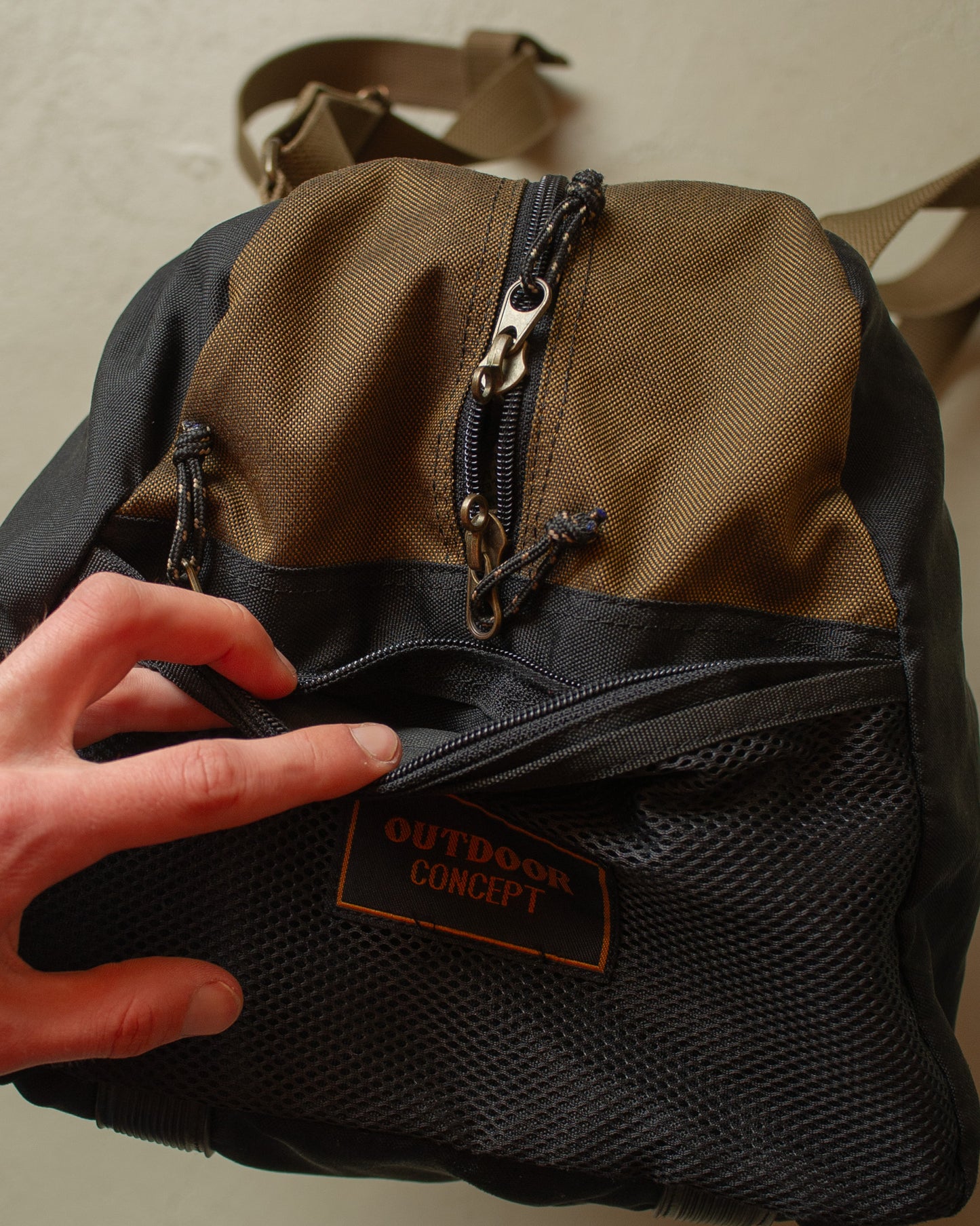 1990s Camel Adventure Wear Duffle Bag black