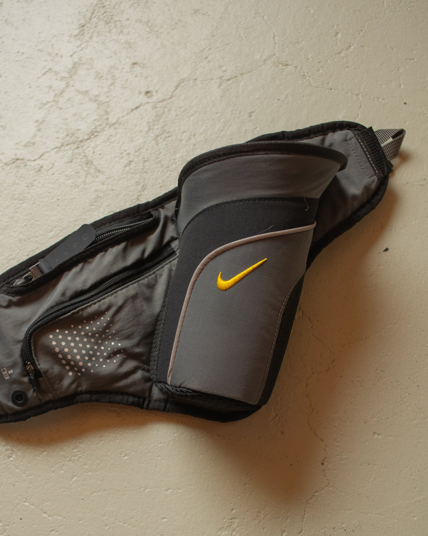 2000s Nike Cup Holder Sidebag grey