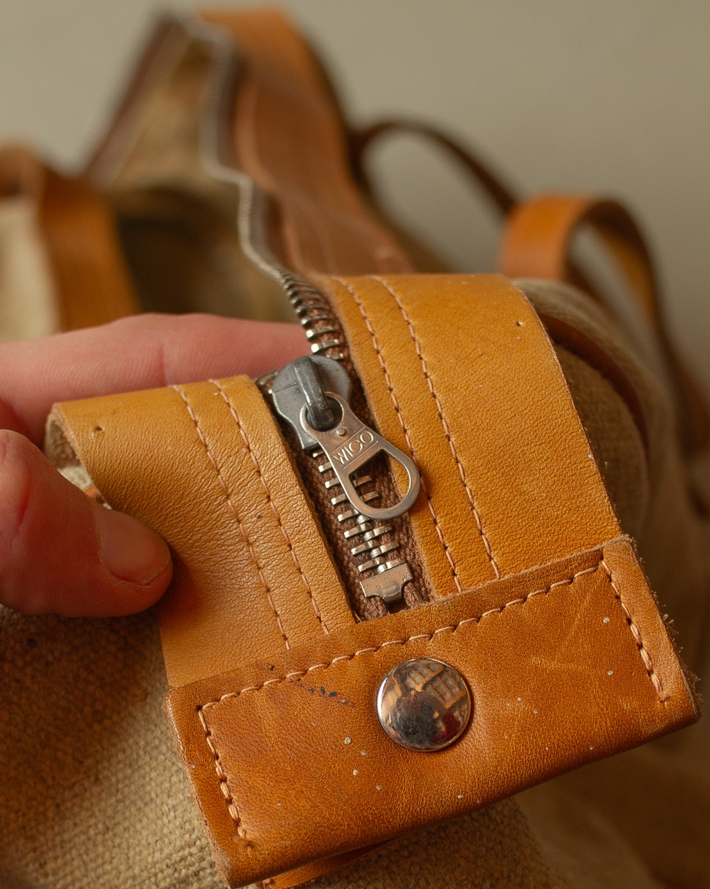 1960s/70s Duffle Bag beige