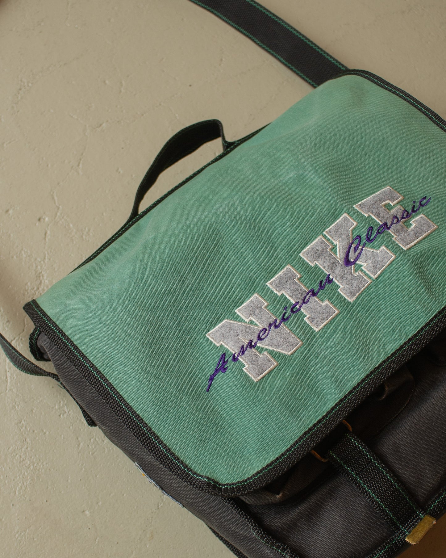 1990s Nike Shoulder Bag faded green/black