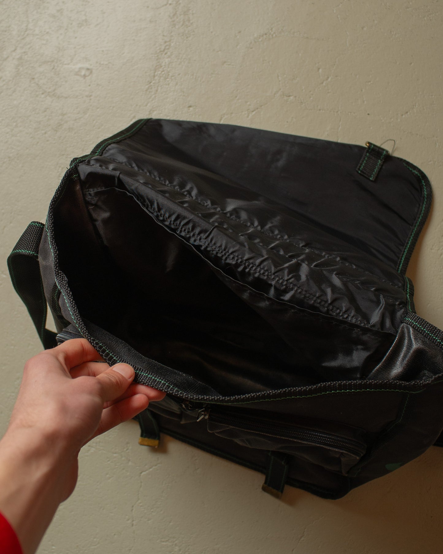 1990s Nike Shoulder Bag faded green/black