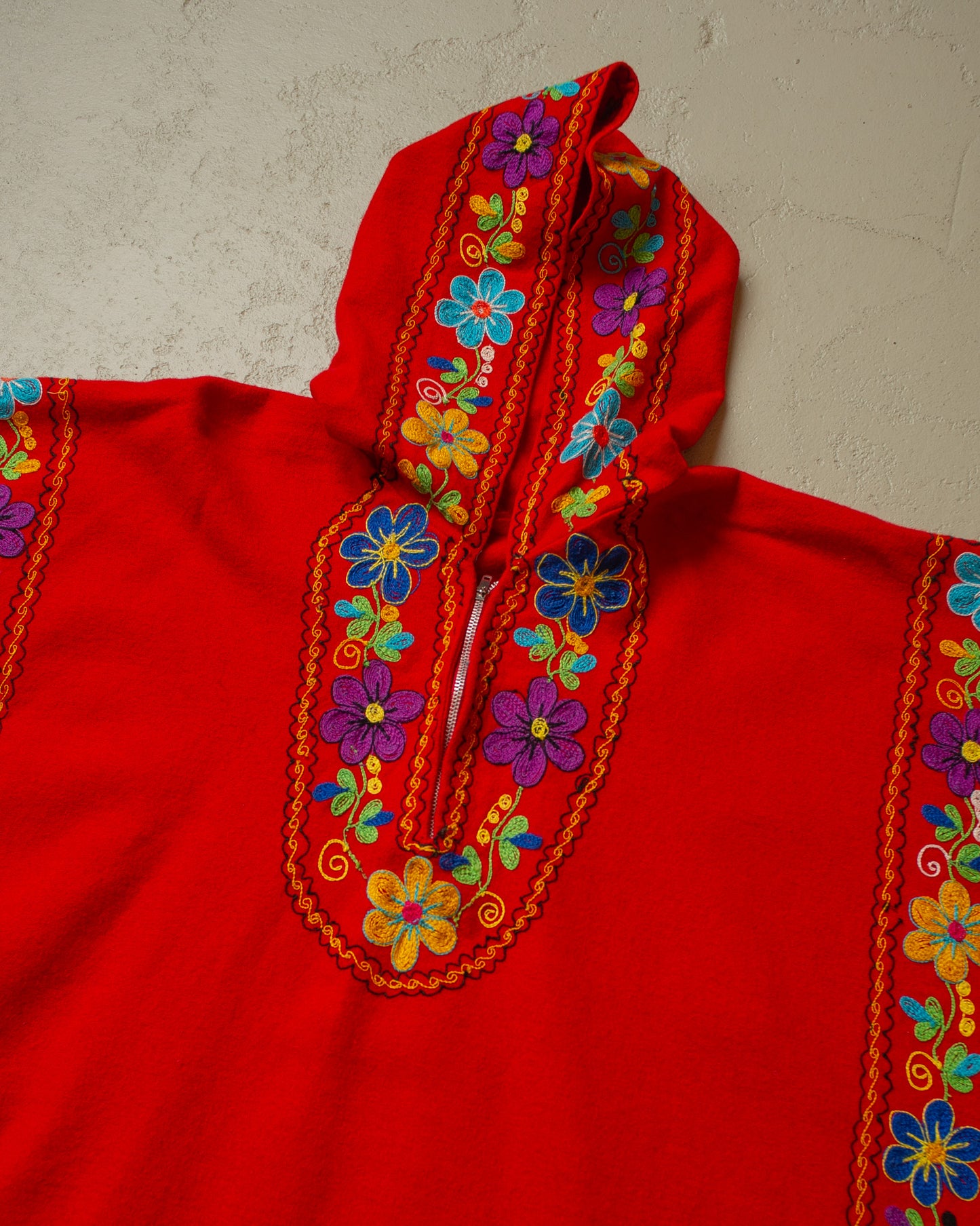 1960s/70s Handmade South American Wool Poncho - One Size