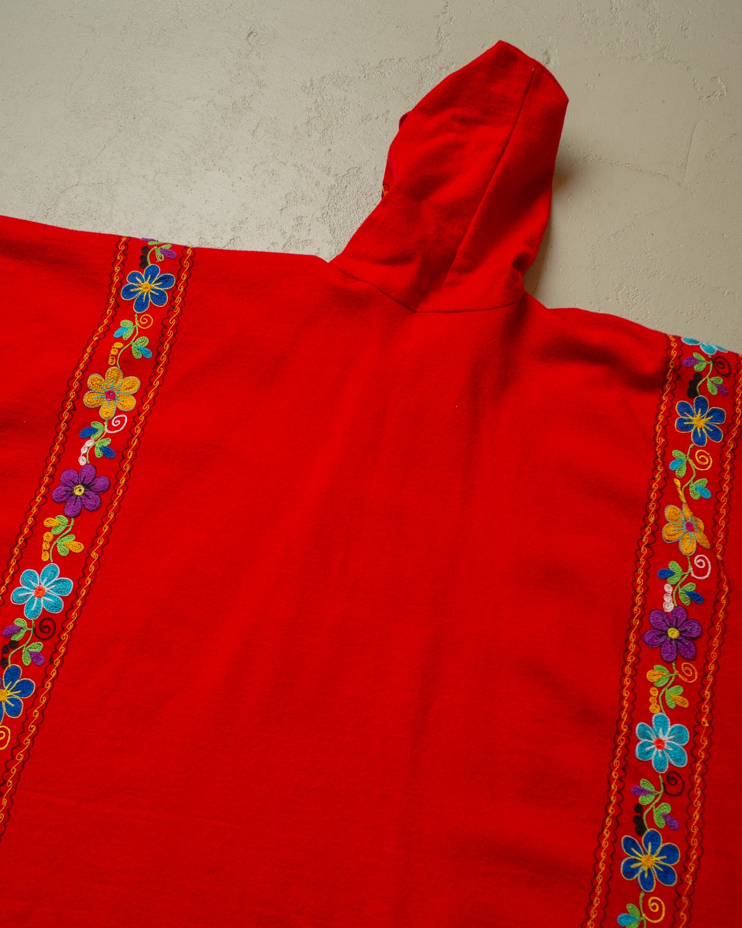 1960s/70s Handmade South American Wool Poncho - One Size