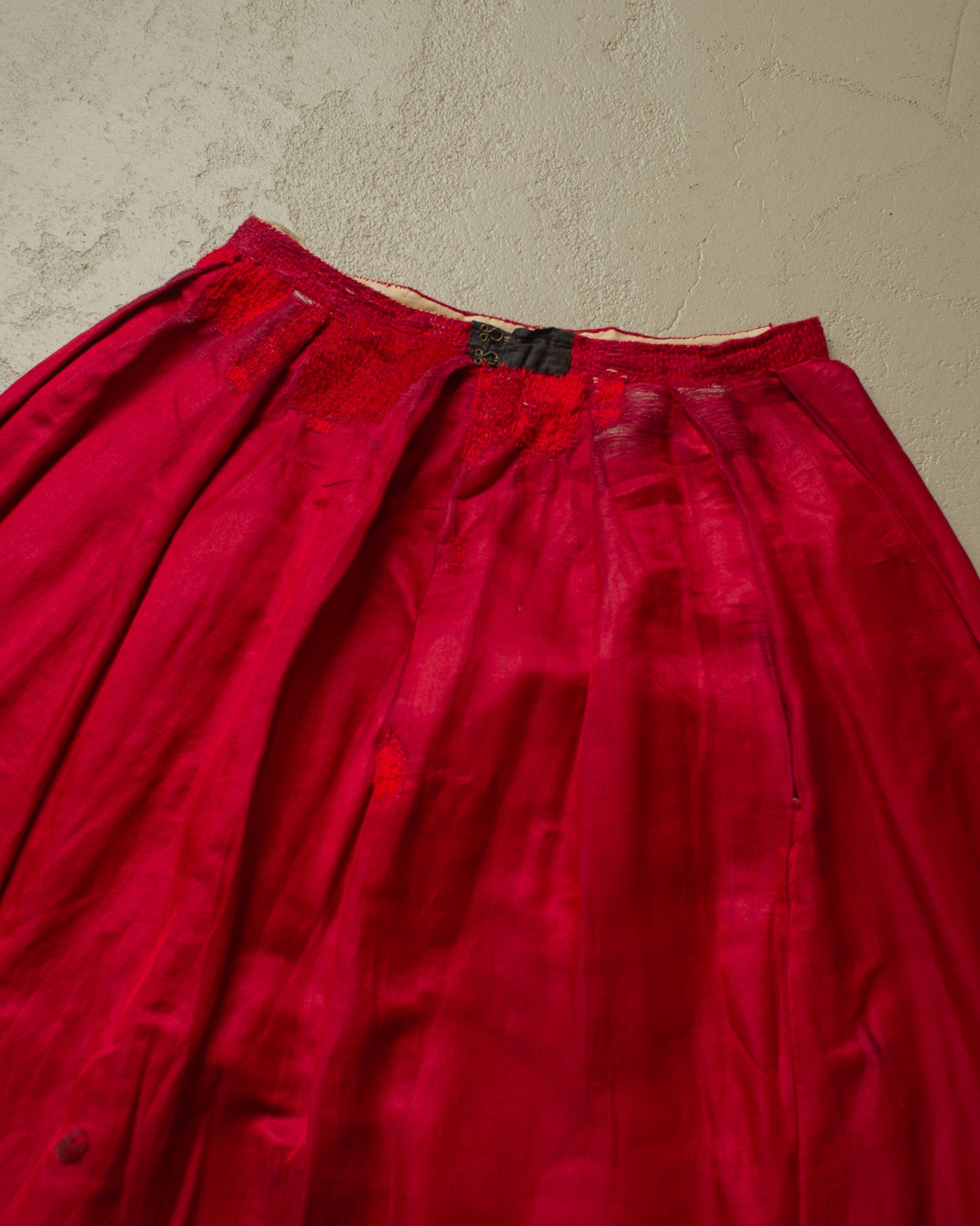 1880s-1910s Womens Ceremonial Silk Skirt burgundy - XS/S