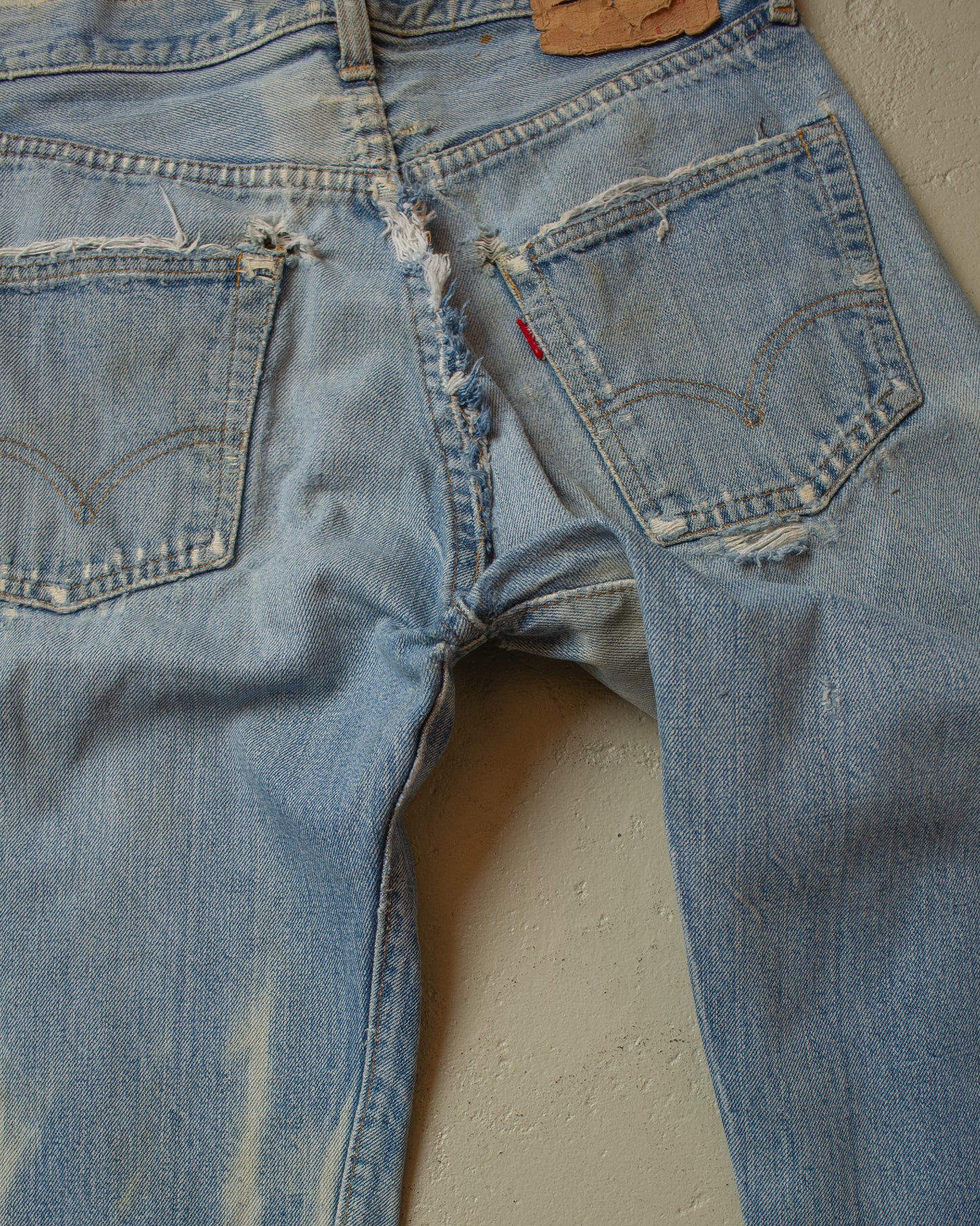1980s thrashed Levi´s 501 Selvedge Jeans blue - W29 L30