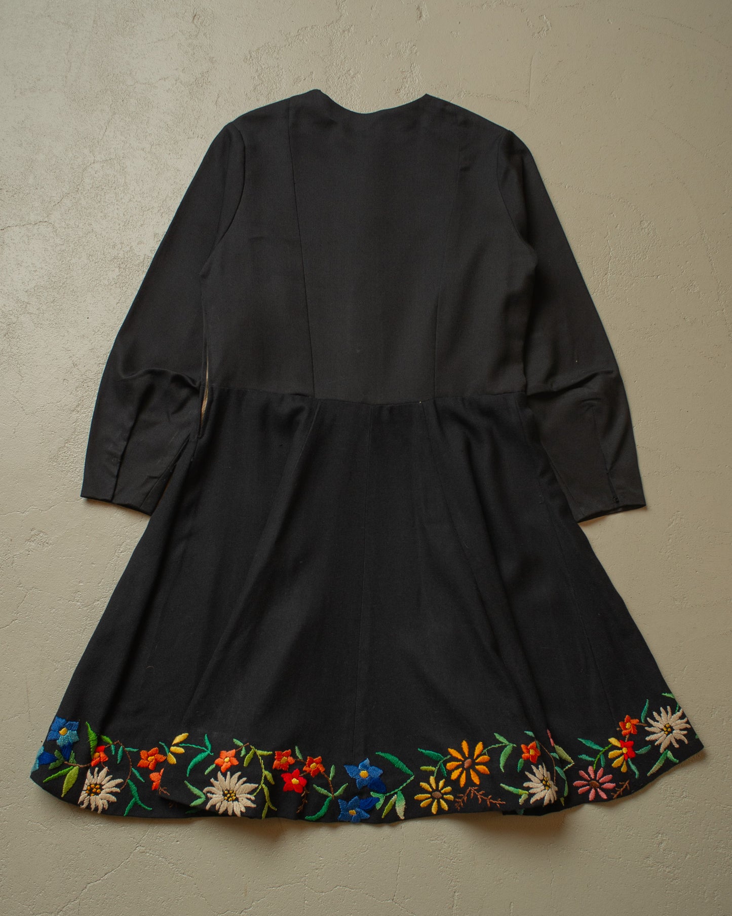 1940s/50s Austrian Embroidered Folk Dress black - M/L