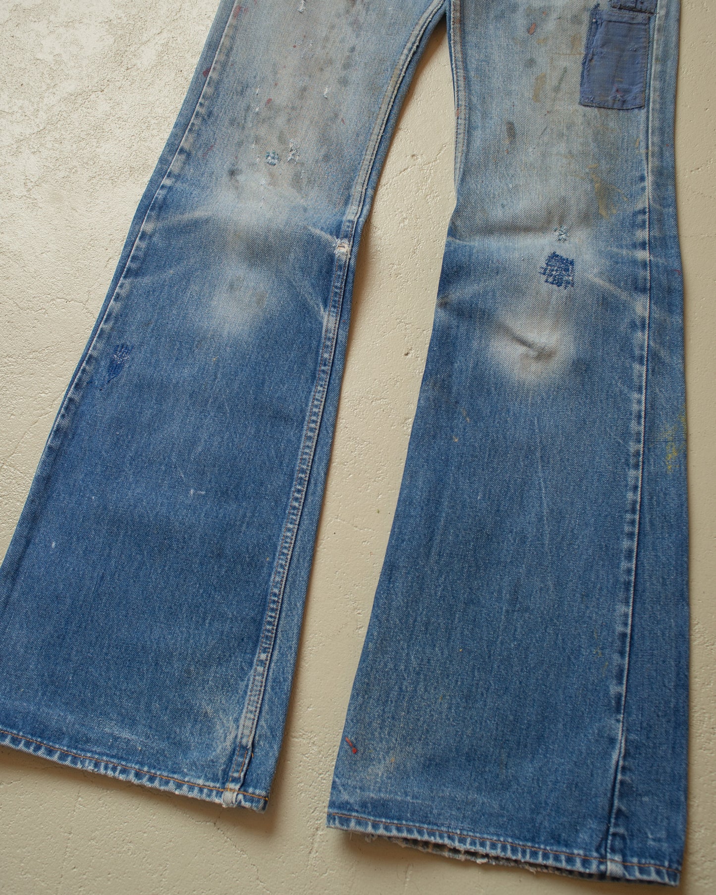 1980s Levi´s repaired Orange Tab Flared Jeans blue - W28 L33