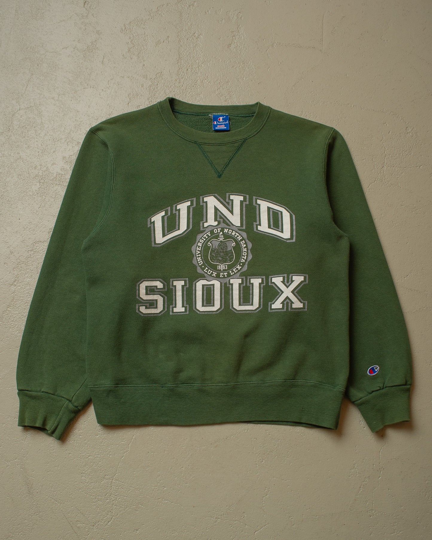 1980s Champion University North Dakota Sweatshirt green - M