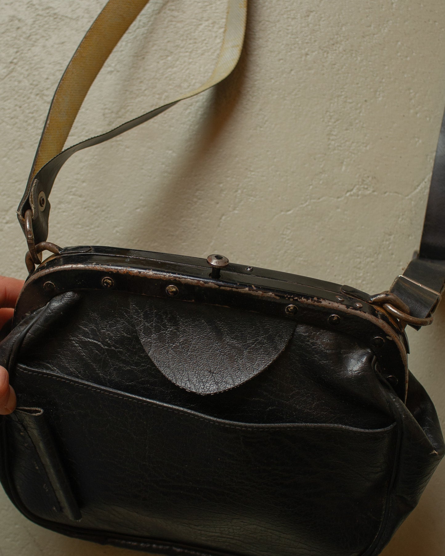 1960s/70s German Federal Post Office Leather Bag black